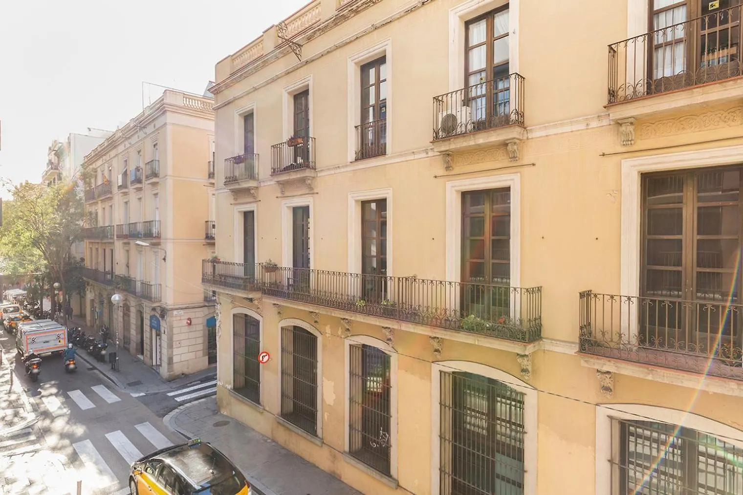 Blueground Vila De Gracia Pool Roof Bcn-56 Barcellona Appartamento