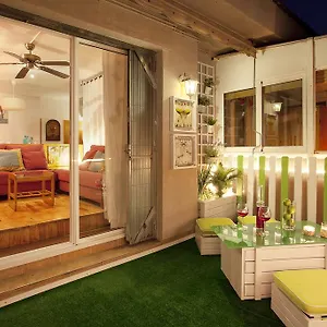  Apartment Atic Gaudi-gracia